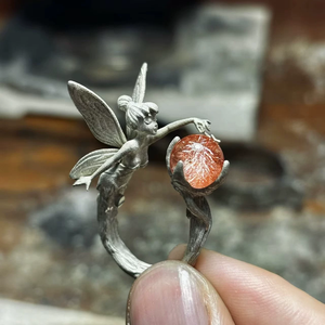 Anillo de Plata Pura Personalizado ZHENXUN, Anillo con Alas de Ángel para Niña, Joyería de Hada con Flores Incrustadas, Aspecto Envejecido Único - Product Image 4