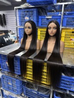 Parrucca Frontale in Pizzo di Capelli Umani Vergini Vietnamiti all'Ingrosso per Donne, con Onde Naturali e Extension Frontali
