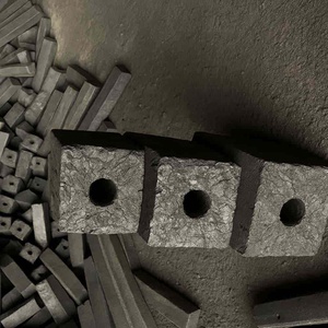 Charbon de bois de sciure carré en carton de 10 kg pour la vente en gros, idéal pour les grillades en famille et les pique-niques - Product Image 4