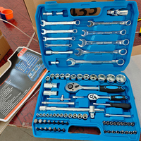 Vente en gros de 82 pièces Jeu de clés à douille hexagonale Jeu d'embouts de tournevis à cliquet Boîte à outils Kit pour réparation automobile