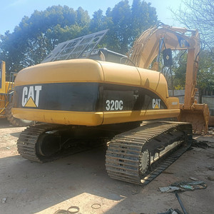Excavadora Usada 320C 2023 de 20 Toneladas con Componentes Hidráulicos Kawasaki, Cucharón de Excavación de 1m, Modelo de Orugas, Motor y Bomba Cummins - Product Image 4