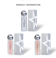 Gloss à lèvres végétalien personnalisé à marque privée, hydratant, brillant, à base d'huile, avec acide hyaluronique et feuille d'or pour un effet éclatant et nourrissant