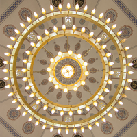 Éclairage en cristal lustre à LED islamique décoration de hall d'hôtel conception de mosquée islamique cuivre métal moderne 80 500 personnalisé