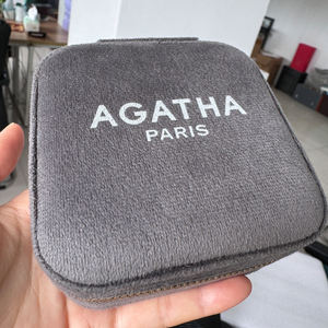 Portagioie per Anelli, Collane e Orecchini per Negozi all'Ingrosso Mini Organizzatore di Gioielli Portatile con Logo Personalizzato - Product Image 2