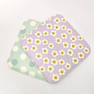 GF Nouveau Design Flower Dot Tapis de <span class=keywords><strong>souris</strong></span> carré double face imprimé sur mesure pour ordinateur portable de bureau 22x22cm Tapis de <span class=keywords><strong>souris</strong></span> en cuir PU pour bureau - Product Image 2