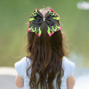 Croix Frontière Méchant Rose Vert Arc Magique Méchante Sorcière Flamme <span class=keywords><strong>Cheveux</strong></span> Ornement Chapeaux Enfant Fille Cheerleading Épingle À <span class=keywords><strong>Cheveux</strong></span> Ruban <span class=keywords><strong>Clip</strong></span> - Product Image 2