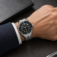 Reloj de pulsera hueco con diseño mecánico para hombre - Reloj de cuarzo de alta gama con correa de acero inoxidable y caja de aleación de 43 mm con esfera de puntero de moda