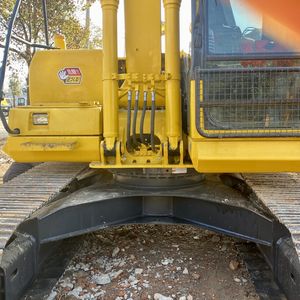 Excavadoras usadas KOMATSU PC130 Excavadora compacta 13 toneladas Original bajas horas calidad japonesa con cubo certificado CE para la venta - Product Image 6