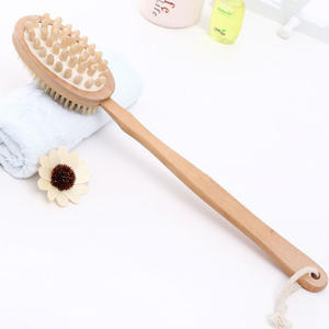 Spazzola da Bagno Esfoliante Hemu, Scrubber Manuale Rotondo per il Corpo con Setole di Cinghiale e Guanto in Bambù per Massaggio della Pelle - Product Image 2