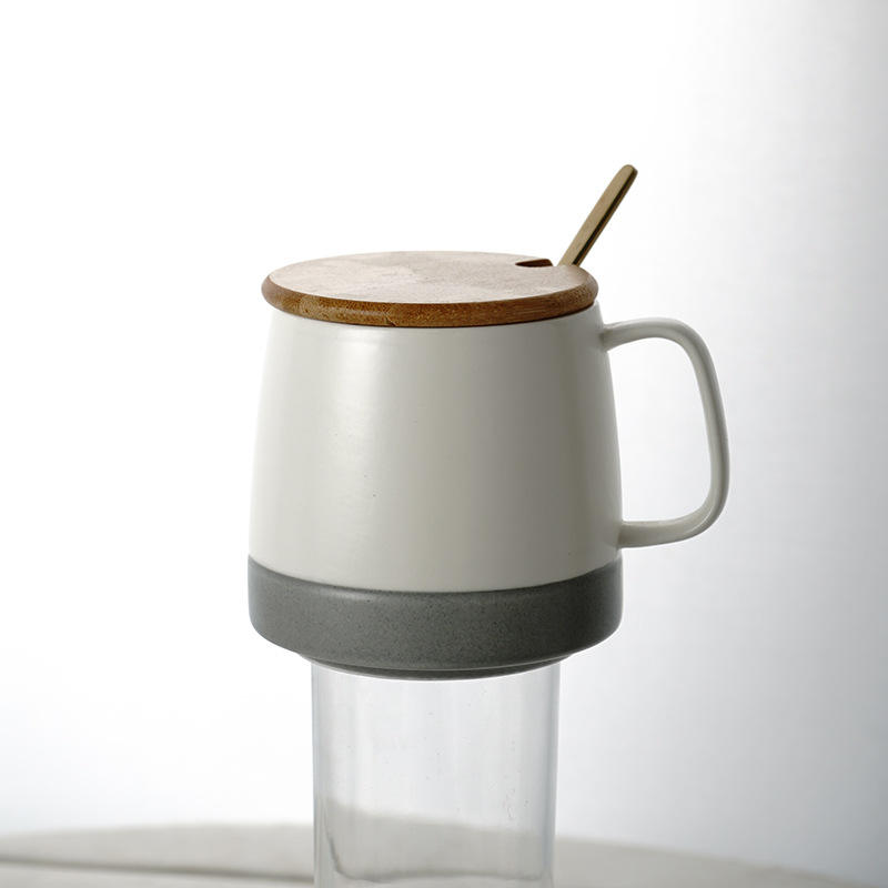 ช้อนฝาไม้สีเทาเข้ม