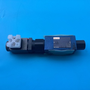 Válvula Reductora Proporcional ZDRE6VP2-1X/210MG24K4M R900915963, Operada por Piloto, Tamaño 6, 210 Bar para Maquinaria - Product Image 3