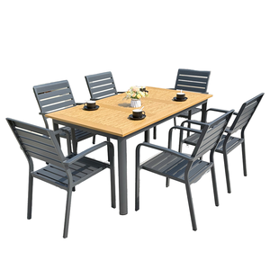Juego de Mesa y Sillas de Comedor Modernas de Madera Plástica para Jardín de Lujo para Exteriores, Sillas Apilables de Aleación de Aluminio, Muebles para Balcón y Patio - Product Image 1