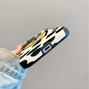 Custodia <span class=keywords><strong>per</strong></span> cellulare in pelle artificiale TPU con stampa a cuore <span class=keywords><strong>giallo</strong></span> e motivo mucca <span class=keywords><strong>per</strong></span> <span class=keywords><strong>iPhone</strong></span> X, XR, <span class=keywords><strong>11</strong></span>, 12, 13, 14, 15, 16, 17, 18 Pro Max - Product Image 6