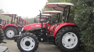 YTO X804 di Alta Qualità attrezzature Agricole 80HP Ruote Del Trattore per <span class=keywords><strong>farm</strong></span> - Product Image 6