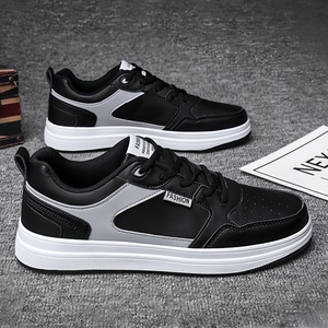 รองเท้าผ้าใบกีฬา น้ำหนักเบา ระบายอากาศได้ดี สำหรับผู้ชาย รองเท้าวิ่งลำลอง - Product Image 2