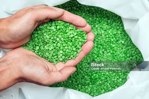 TongSheng Mini Trituradora y Desfibradora de Plástico Blando para Materiales de PVC/PP/PE con Motor Metálico de 2.2kW y Bloqueo de Seguridad - Product Image 6