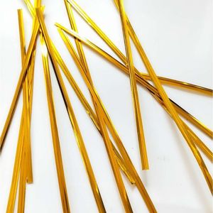 เชือกพลาสติกสีทองขนาด 8 ซม. สำหรับมัดของขวัญและตกแต่งในวันหยุด - Product Image 1