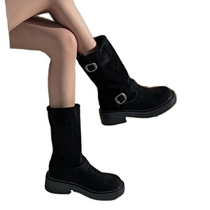 Nouvelles Bottines d'été et d'automne à talon carré, bout fermé et dessus rond, style rétro occidental, superposées, élégantes et polyvalentes, style populaire - Product Image 1