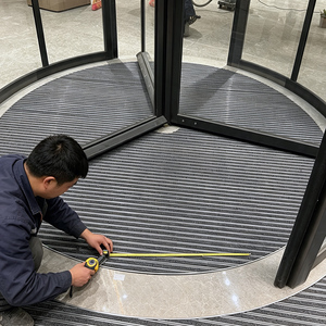 <span class=keywords><strong>Tapis</strong></span> de sol moderne minimaliste à rayures en polyester pour entrées <span class=keywords><strong>d</strong></span>'hôtels et centres commerciaux, tailles personnalisables, non standard, encastré - Product Image 2