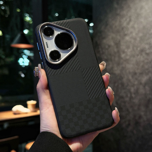 Custodia per Telefono in Pelle con Inserti in Fibra di Carbonio per <span class=keywords><strong>Huawei</strong></span> Mate70pro+, Protezione per Obiettivo in Metallo - Product Image 1