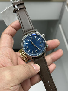 Reloj de cuero azul personalizado de diseñador de lujo para hombre con pantalla de esfera de 42mm de alta calidad y movimiento de puntero de ancho de banda de 22mm - Product Image 5