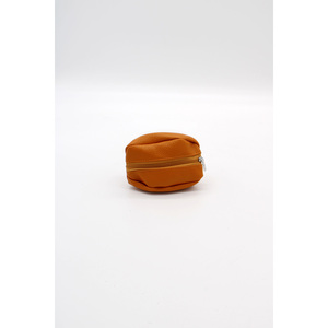 Sac banane - 312 Sac à main en cuir véritable de luxe en forme de banane pour les essentiels quotidiens et le style urbain - Product Image 4