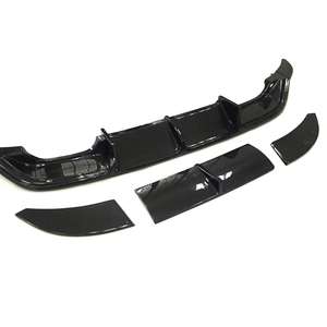 Labio difusor de parachoques trasero de fibra de carbono para <span class=keywords><strong>Volkswagen</strong></span> VW <span class=keywords><strong>GOLF</strong></span> 7 <span class=keywords><strong>VII</strong></span> MK7 R <span class=keywords><strong>2014</strong></span> - 2017 - Product Image 6