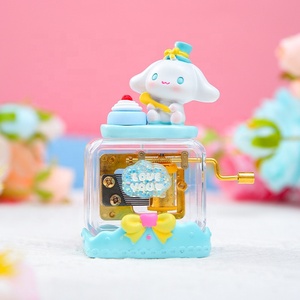 Pequeña caja <span class=keywords><strong>de</strong></span> música <span class=keywords><strong>de</strong></span> plástico <span class=keywords><strong>de</strong></span> nuevo diseño con bonitos adornos <span class=keywords><strong>de</strong></span> animales <span class=keywords><strong>de</strong></span> dibujos animados manivela decoración <span class=keywords><strong>de</strong></span> mesa <span class=keywords><strong>de</strong></span> Navidad - Product Image 6