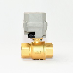 Vanne à boisseau sphérique électrique Tonhe DN32 en laiton fileté, vanne de régulation d'eau à deux voies, type interrupteur droit - Product Image 1