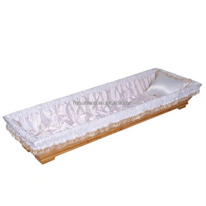 Fodera interna <span class=keywords><strong>bianca</strong></span> con rifiniture in pizzo per bara funebre stile europeo rivestimento in raso all'ingrosso con Set di cuscini - Product Image 3
