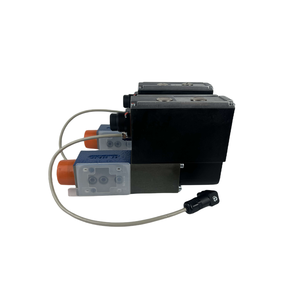 VT-DFPE/DFP/DFPN ซีรีส์ R900703811 VT-DFP-A-2X/G24K0/0/V VT-DFPE-A-22/G24K0/0A1V/V-014 วาล์วควบคุมทิศทางแบบสัดส่วนโดยตรง - Product Image 1
