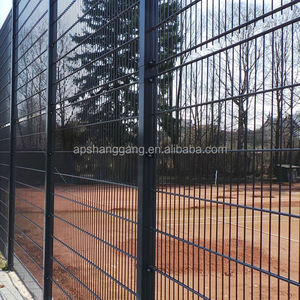 Grillage de clôture moderne <span class=keywords><strong>pour</strong></span> barrière de sécurité extérieure, isolation de sécurité <span class=keywords><strong>pour</strong></span> autoroutes et voies ferrées, et clôtures de terrains, de cours et de fermes - Product Image 4