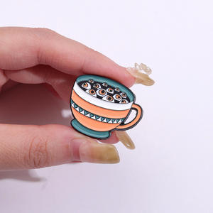 ハロウィーンゴシックジュエリーギフトスケルトンエナメルピン棺ブローチ魔女バッジ蝶パンクラペル友達向けハンドキャスト - Product Image 5