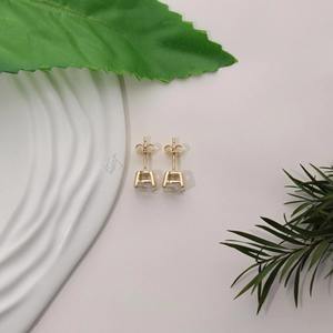 Boucles d'oreilles clous en diamant rond de laboratoire 2 carats_ Or jaune 14 carats - Product Image 5