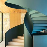 Solutions d'escaliers hélicoïdaux de qualité professionnelle pour les développeurs immobiliers de luxe