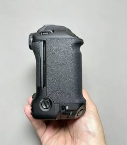 กล้อง Canon EOS 1D Mark IV มือสอง กล้อง DSLR ระดับมืออาชีพ ความเร็วสูง ตัวกล้องแมกนีเซียมแข็งแรง ถ่ายภาพต่อเนื่องได้อย่างรวดเร็ว เหมาะสำหรับช่างภาพมืออาชีพ - Product Image 4