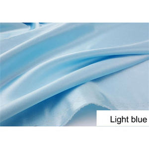 <span class=keywords><strong>Tissu</strong></span> <span class=keywords><strong>satin</strong></span>é brillant 100 % polyester, prêt à être expédié, 700 couleurs en stock, prix abordable pour doublures et vêtements pour filles - Product Image 2