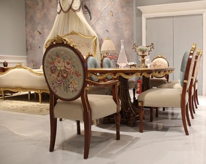 หรูหราโบราณฝรั่งเศสคลาสสิก Rococo การออกแบบไม้เนื้อแข็งห้องรับประทานอาหารชุดเฟอร์นิเจอร์