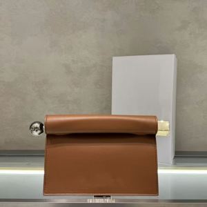 Bolso de mano plegable de piel de oveja para mujer, estilo nicho francés, a la moda, con cadena, para llevar al hombro o cruzado, novedad 2026 - Product Image 4