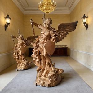 Escultura Tradicional Antigua del Arcángel Miguel, Forjada a Mano en Latón Sagrado |   Decoración con Símbolo de Protección Divina para Espacios Religiosos - Product Image 4