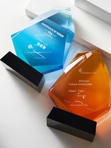 Trofeo <span class=keywords><strong>de</strong></span> Cristal con Degradado Moderno 2025 |   Medalla <span class=keywords><strong>de</strong></span> Honor <span class=keywords><strong>de</strong></span> la Empresa Tecnológica |   Logotipo Personalizado y Grabado 3D para Eventos Corporativos - Product Image 2