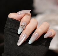 Faux ongles à presser en amande, ombré blanc menthe scintillant, avec décorations en strass, perles et or, pour mariage, mariée, usage quotidien et rendez-vous galants