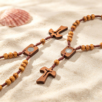 Bracelet chapelet en bois naturel avec croix, perles de 8 mm en pin, Jésus et Marie dorées, corde tressée, bijoux de Pâques, vente en gros