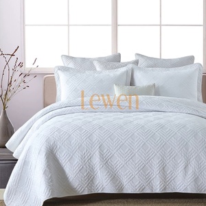 Set Sprei Ringan Bahan Microfiber Solid untuk Semua Musim - Product Image 2