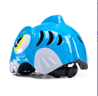 Casque pour enfants en forme de requin - Casque de sécurité monobloc pour vélo, skateboard et draisienne (vente en gros)