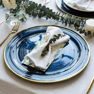 Ensemble d'assiettes à dîner en verre doré de 13 pouces au design <span class=keywords><strong>vintage</strong></span> de luxe pour la décoration de mariage et les cérémonies majeures - Product Image 3
