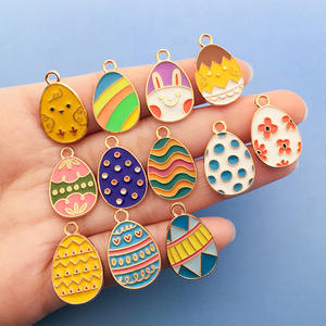 Vente en gros d'oeufs de Pâques pendentifs accessoires de bijoux à bricoler soi-même breloque créative en alliage pour bricolage - Product Image 1