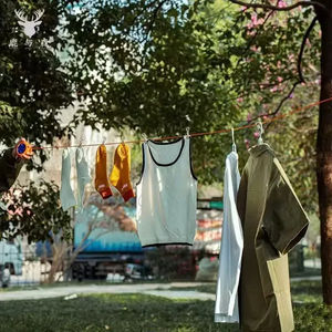 Corde à linge rétractable portable de 10 m/32,8 pi pour le camping en plein air, organisateur de vêtements léger, séchoir à linge de voyage en gros - Product Image 4