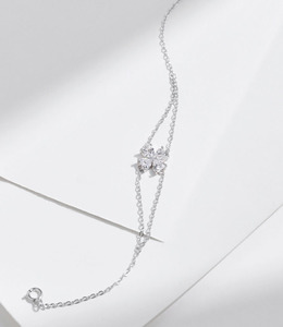S925 Silver Women's Chain <b>Bracelet</b> With Round Diamond Flower Design Minimalist Everyday Wear Jewelry - Product Image 5
