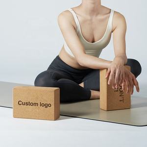 Yoga blok van kurk, op maat gemaakt logo, hoge kwaliteit, milieuvriendelijk, 3*6*9, natuurlijk, 100% kurk, hoge dichtheid - Product Image 1